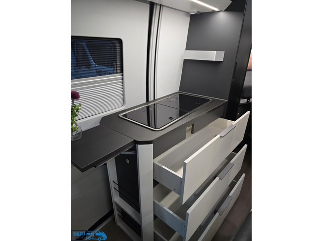 Adria Twin Supreme 640 SLB *Automaat 180pk* Lengtebedden foto: 16