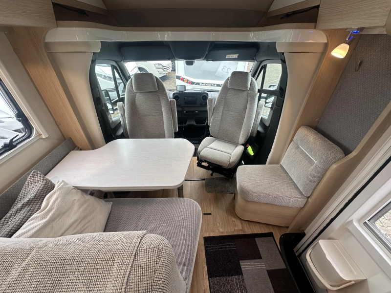 Hymer B 600 Mercedes Automaat ALKO  foto: 13
