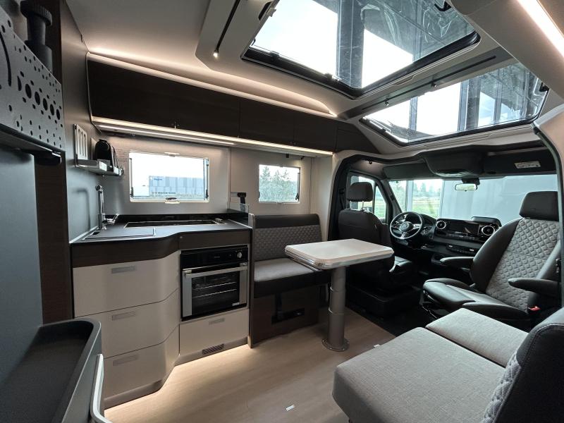 Adria Coral MB Supreme 670 DL  foto: 11