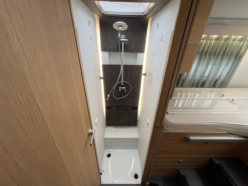 Adria Coral 670 DL LEVEL/AIRCO 2X/LPG INST.  foto: 7