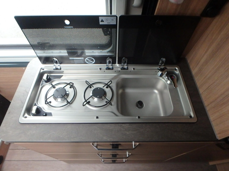 Weinsberg CaraBus 630 ME  foto: 12