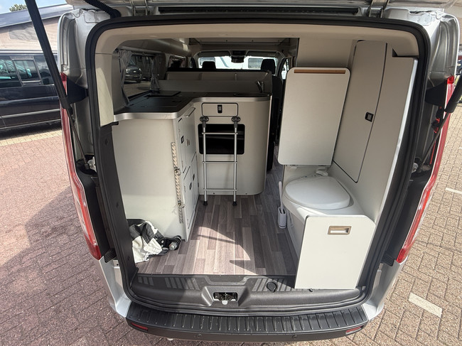 Ford Nugget plus techo alto Westfalia autom&aacute;tico 170 cv 4 plazas aire acondicionado c&aacute;mara control de crucero llantas de aleaci&oacute;n gancho de remolque desmontable pdc d/t foto: 6