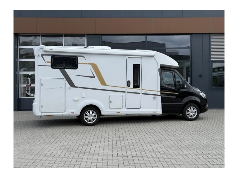 Eura Mobil Profila T 696 EB Enkele bedden, ALDE, TOP  foto: 6