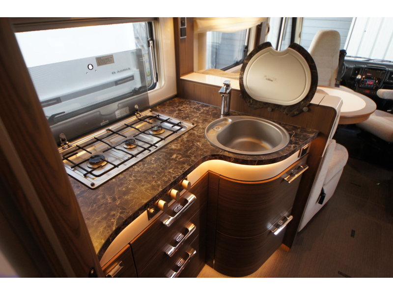 Hymer B 704 SL /Calefacci&oacute;n Alde/Autom&aacute;tico foto: 6