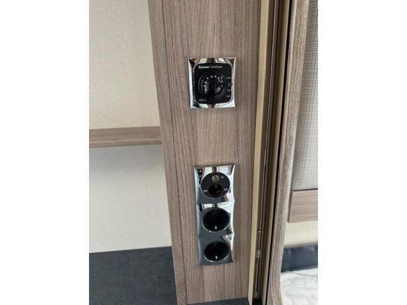 Sprite Mondial 470 SE frans bed  foto: 15