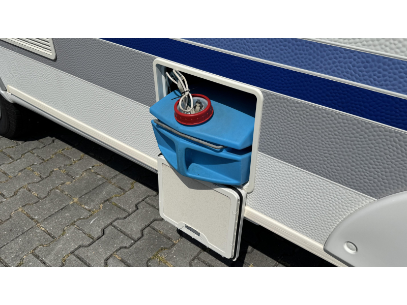 Hobby Excellent Easy 460 UFE - Voortent  foto: 15