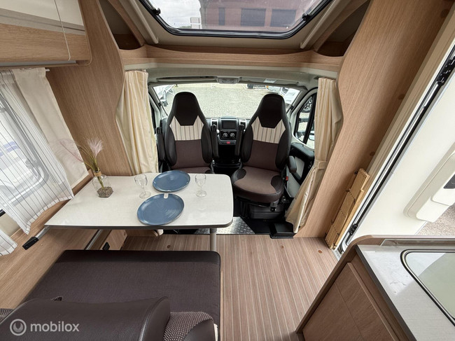 Sunlight T66 Single beds! Automatic! photo: 11