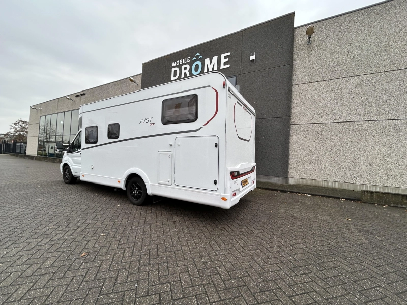 Dethleffs Just Go T 7055 EB Automaat en hefbed  foto: 3