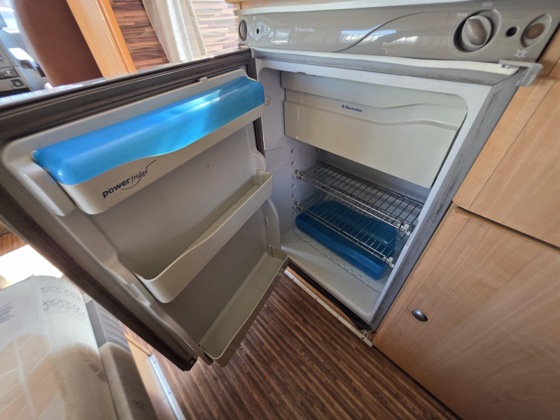 Autocaravana Chausson Welcome 70 2.8JTD 2002 foto: 7