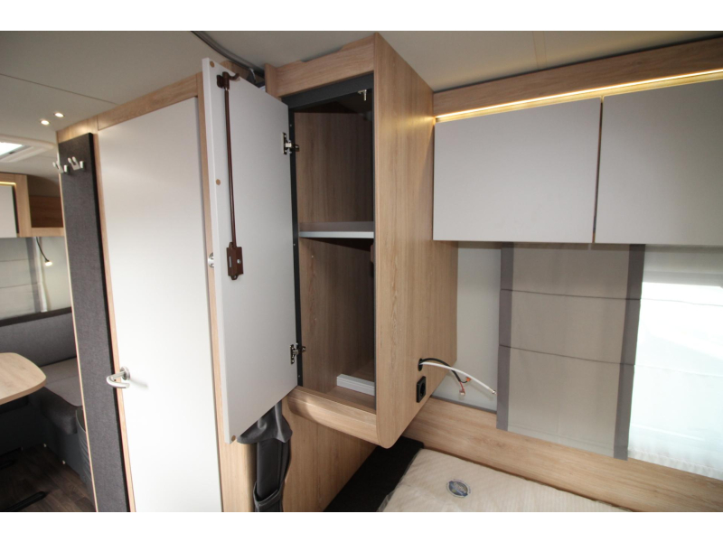 Knaus Sport 500 EU Einzelbetten & Rundsitzgruppe! Foto: 19