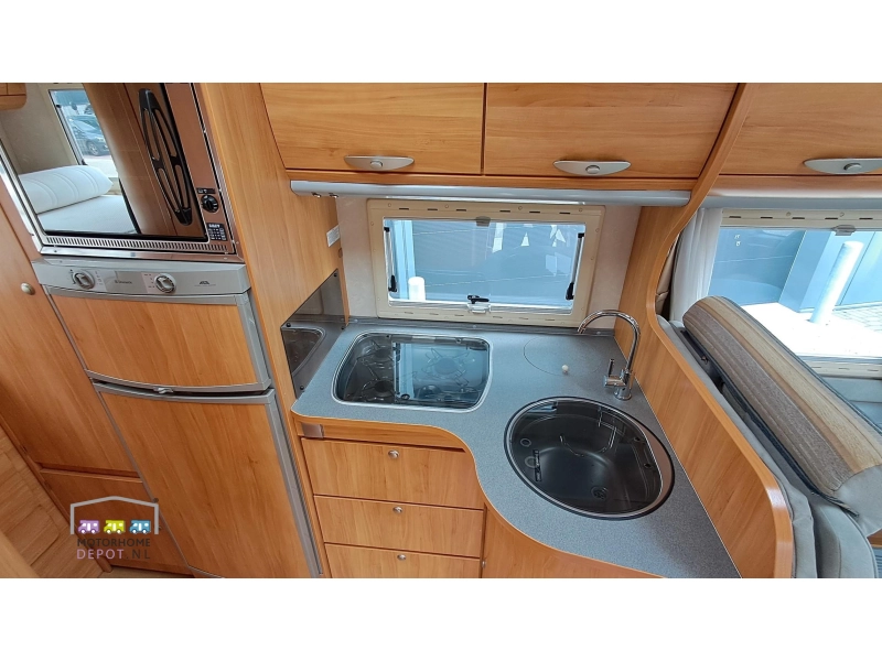 Adria Coral A 660 SP  foto: 6