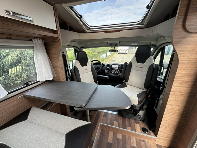 Weinsberg CaraCompact Pepper 600 MEG GRATIS AUTOMAAT Foto: 5