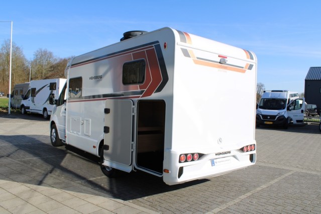 DEMO Weinsberg CaraCompact MB 640 Mercedes 170 hp AUTOMATIC compact < 7 mtr ( 108 photo: 6