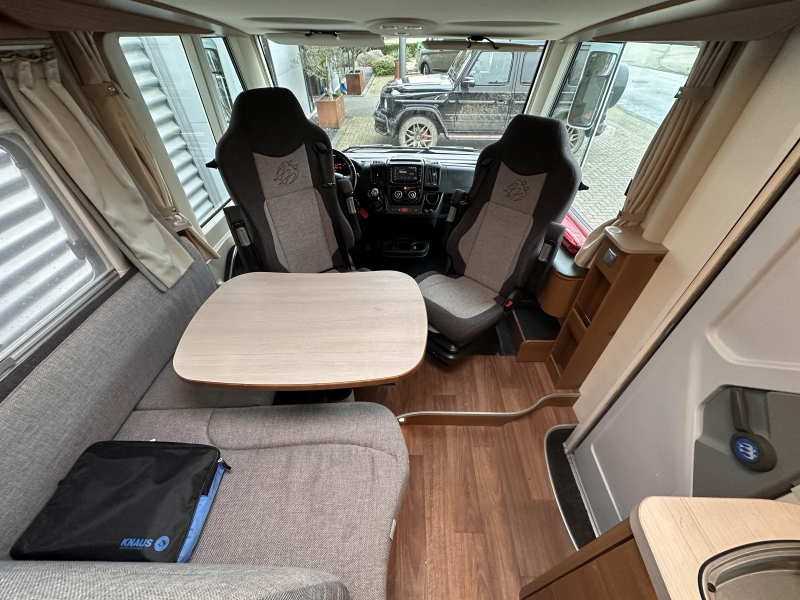 Knaus Platinum Selection 650 MEG Lengtebedden Integraal  foto: 13