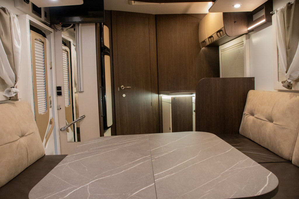 Benimar Tessoro 487 Cocoon photo: 13