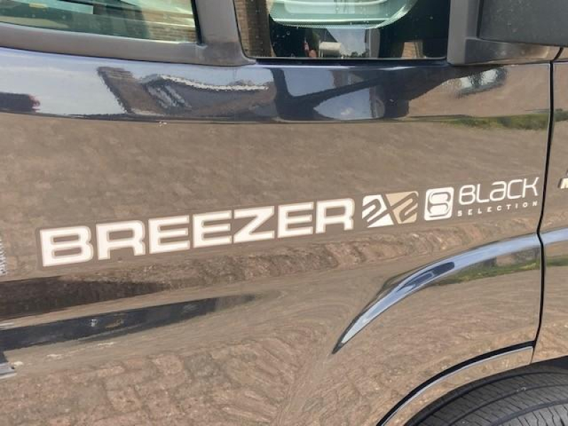 LMC Breezer 737 G Black selection  foto: 14