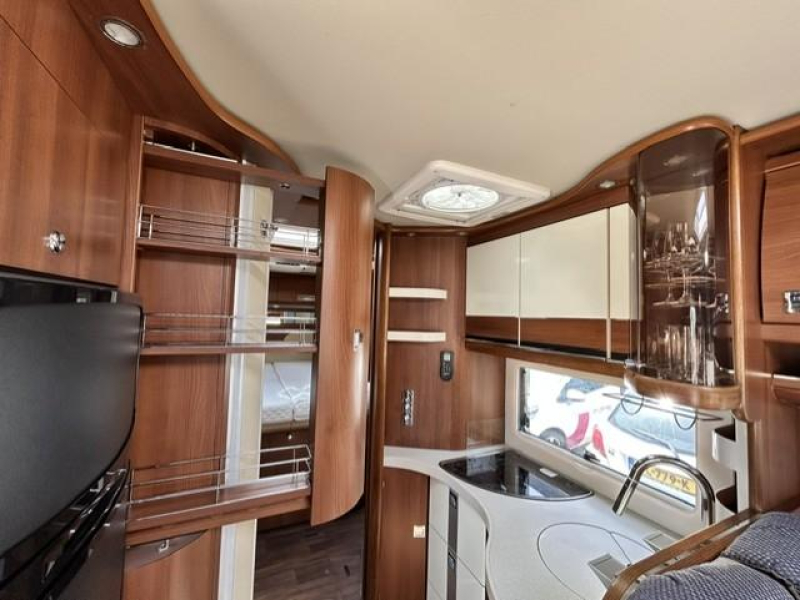 Carthago Chic E-line 51 QB 2x Airco Levelsysteem  foto: 8