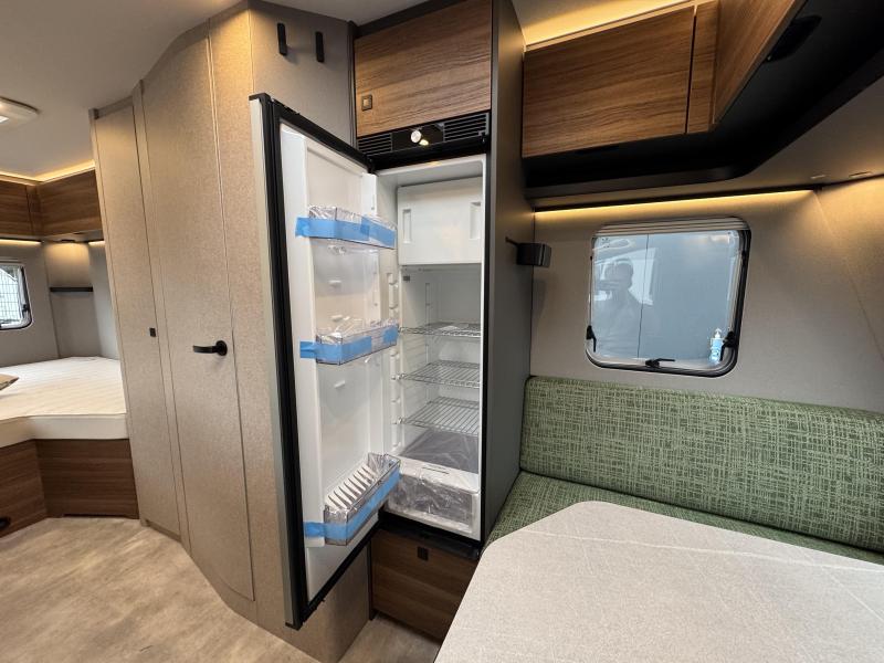 Eriba Novaline 442 V  foto: 3