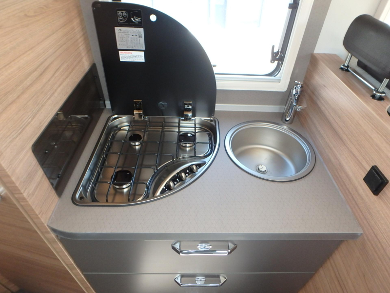 Weinsberg CaraSuite Spicy 650 MF  foto: 20