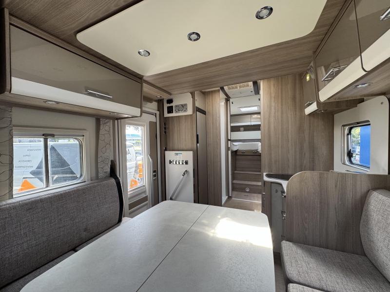 LMC Element 758 G Automaat, airco  foto: 8