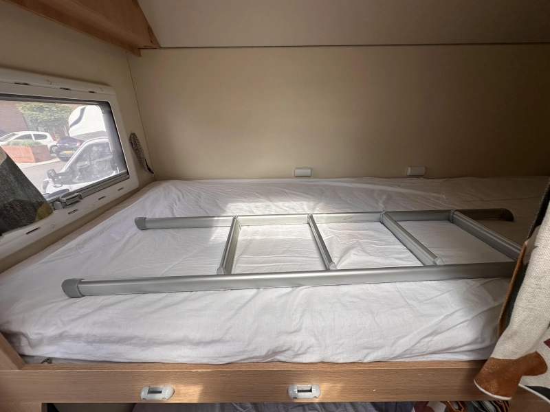 McLouis Glamys 322 Fiat 6-Persoons Stapelbed  foto: 11