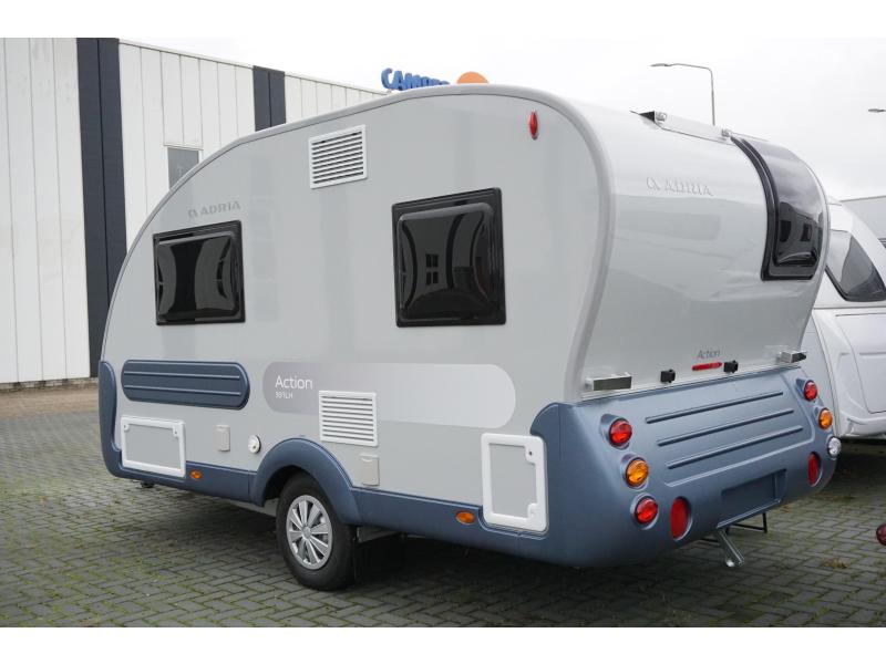 Adria Action 391 LH NU MET € 2700,00 korting 