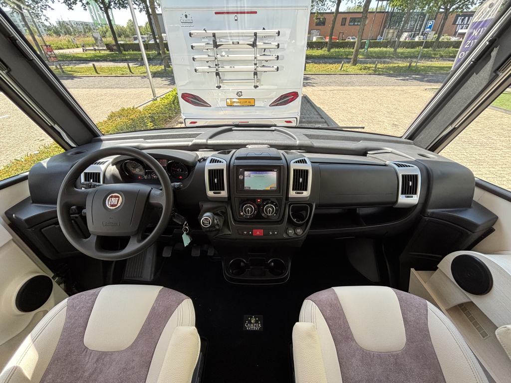 Challenger Sirius 3087 GA ENKELE BEDDEN + HEFBED EURO 6 foto: 13