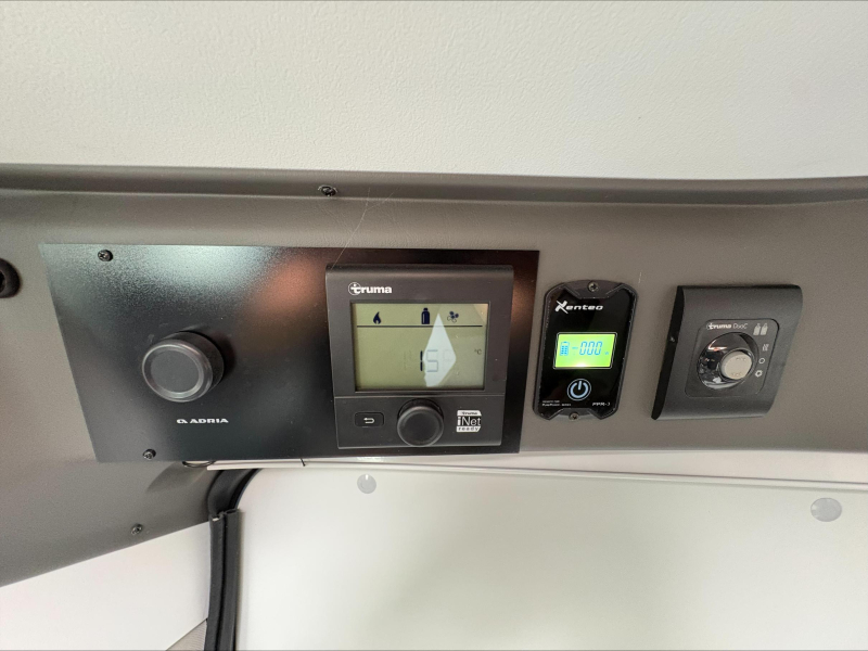 Adria Twin 640 SLB Vol optie + automaat  foto: 13