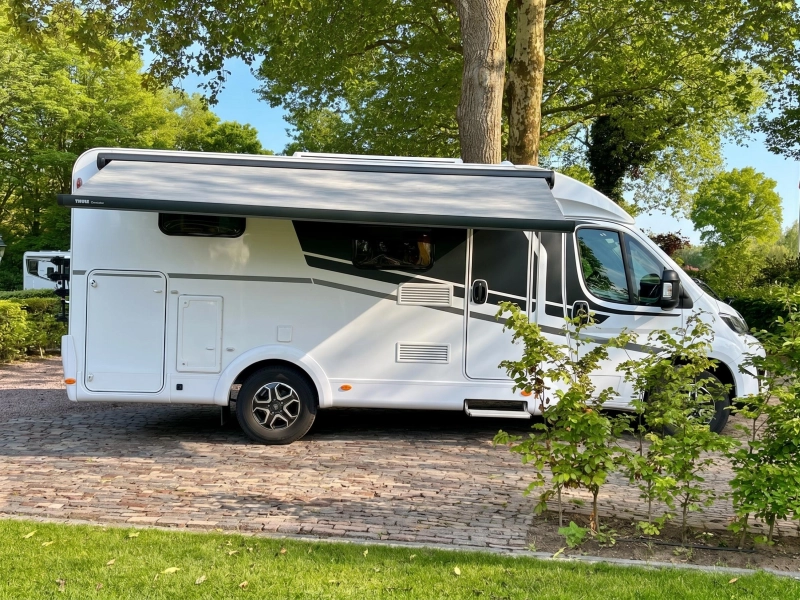 Sunlight Adventure Edition V66 |Fiat | 8-traps automaat  foto: 1