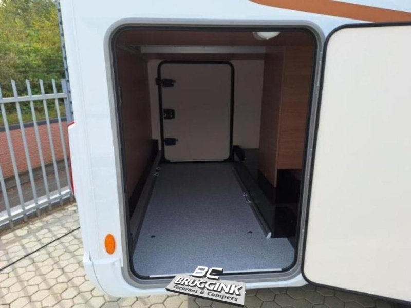 B&uuml;rstner Lyseo Harmony Line 690 G EX-ALQUILER 0 KM!! foto: 2
