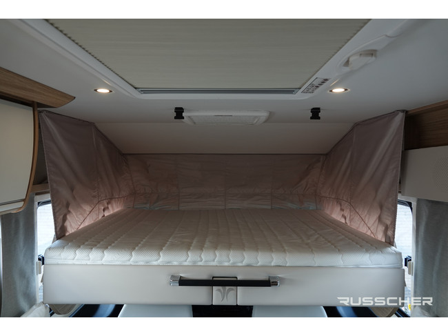NIESMANN BISCHOFF ARTO 85E 180Pk Aut. | Levelsysteem | Dachklimaanlage | Solarpaneele | Anh&auml;ngerkupplung Foto: 18