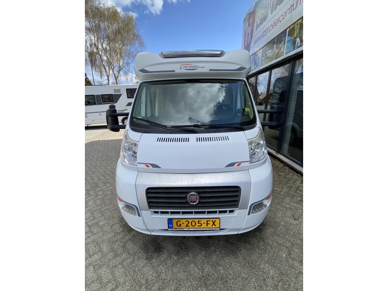 Carado T 345 teilintegriertes Wohnmobil Foto: 3
