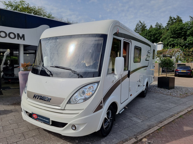 Hymer Exsis 678 | Autom&aacute;tico | Euro-6b | Camas individuales | Cama abatible | C&aacute;mara | Navegaci&oacute;n | &iexcl;Excelente estado! foto: 18