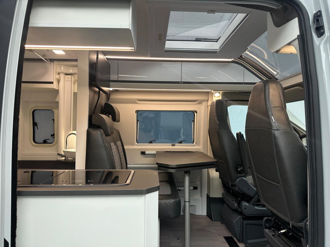 Adria Twin Supreme 640 SGX Foto: 3