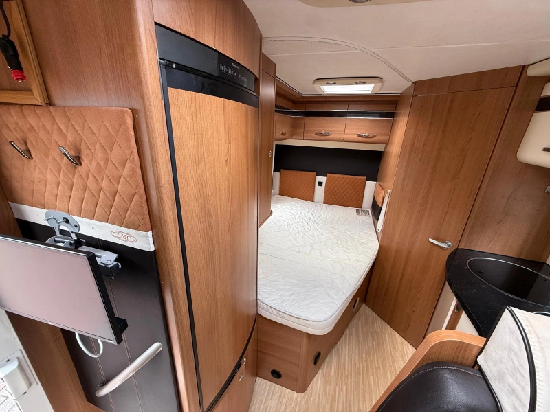 LMC Liberty Cruiser II 592 Compact Cama Fija Aire Acondicionado foto: 13