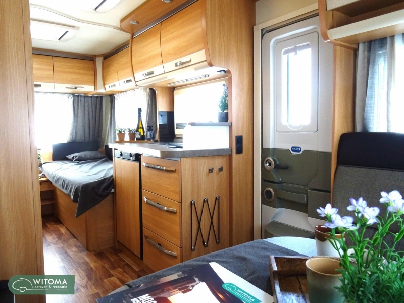 Knaus Sudwind Silver Selection 460 EU SALE sch&ouml;n komplett Foto: 2