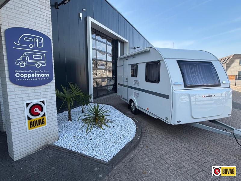 Adria Aviva 400 PS luifel, dwarsbed, 1100kg  foto: 0