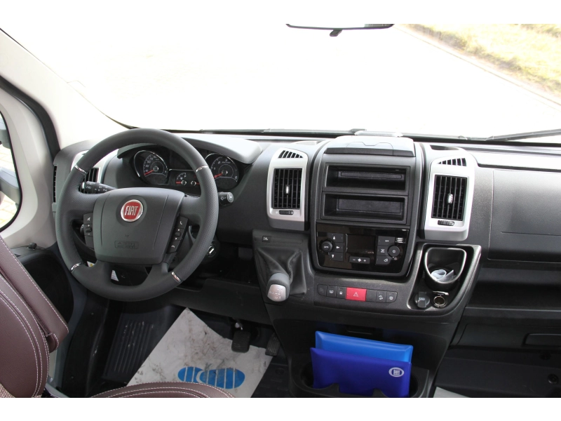 LMC Breezer 6 Pers/ Automaat  foto: 7