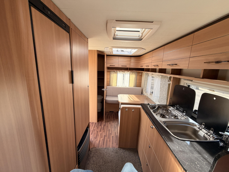 LMC Style 410 D Mover+Markise+Fahrrad+Vorzelt Foto: 12