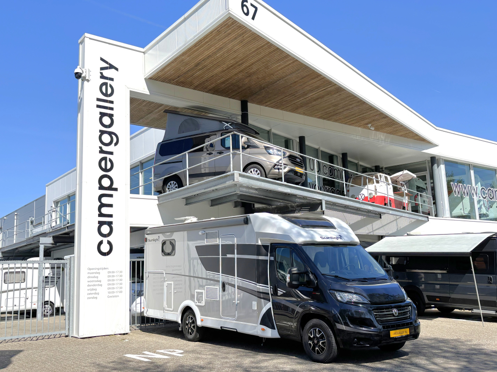 Sunlight Adventure T68 9-TR AUTOMAAT ENKELE BEDDEN + HEFBED foto: 0