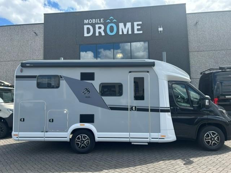 Knaus L!ve Wave 650 MEG BLACK SELECTION  foto: 1