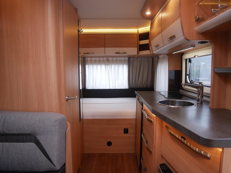 Knaus Sudwind Silver Selection 420 QD Incl. mover en fietsenrek  foto: 5