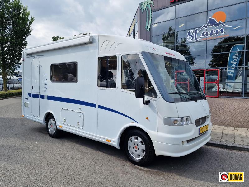 Dethleffs Globeline T Mercedes/dwarsbed/150pk 