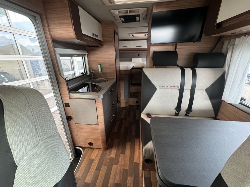 WEINSBERG R57 foto: 16