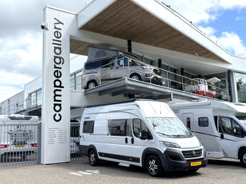 Pössl Roadcruiser XL 9-TR AUTOMATIC SINGLE BEDS 2.13M 