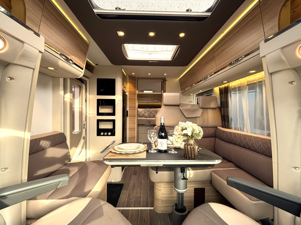 Adria Coral Platinum S 690 SC CAMA QUEEN SUSPENSI&Oacute;N NEUM&Aacute;TICA ALKO foto: 18