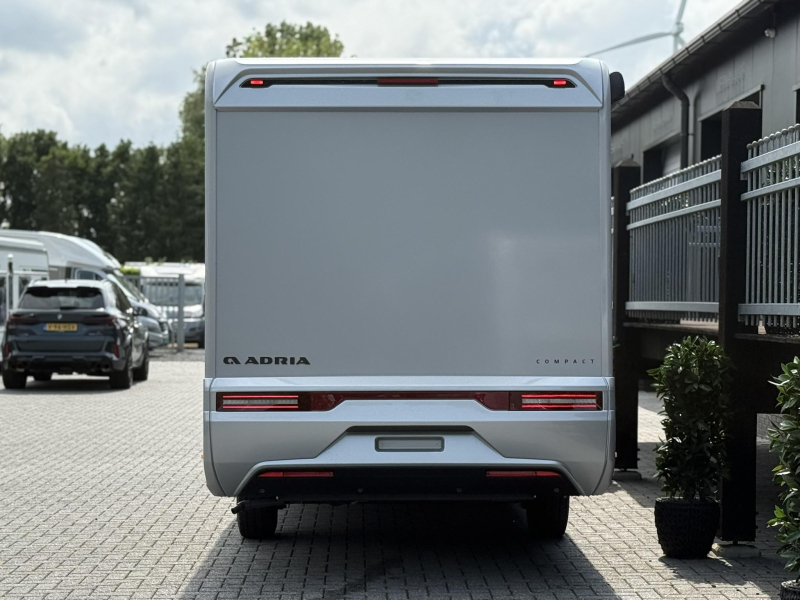 Adria Compact DL 60 years - 60Y EDITON - MODELO DE DEMOSTRACI&Oacute;N foto: 11