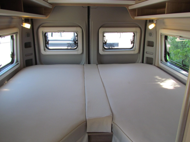 Knaus Boxstar Freeway 630 ME Single beds photo: 2