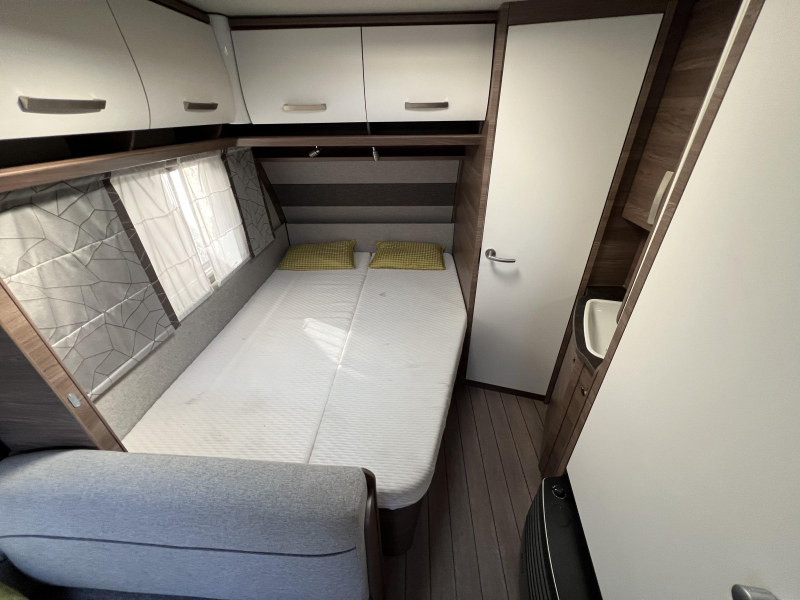 Knaus Sport Silver Selection 540 FDK lit superpos&eacute;, 5 personnes photo : 6