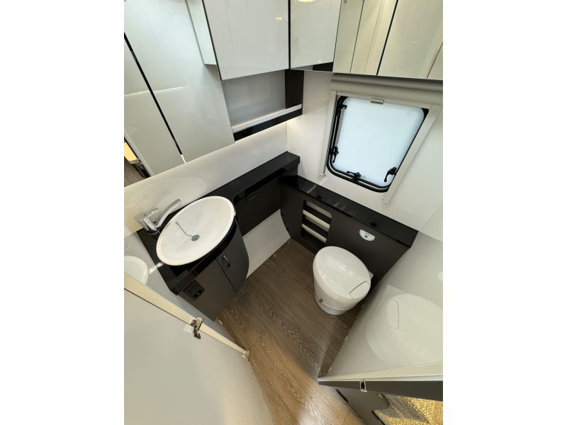 Hobby Excellent 460 SL Model 2025! Enkele Bedden  foto: 6